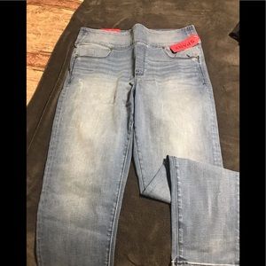 Spanx signature ankle skinny jeans.